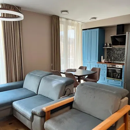 Nicole's Unirii Apartment *